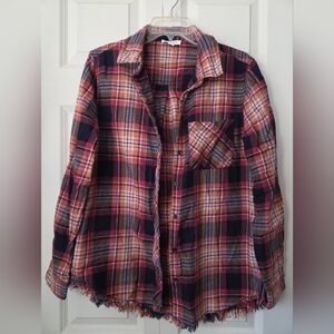 BeachLunchLounge Boho Plaid Flannel With Raw Hemline Medium